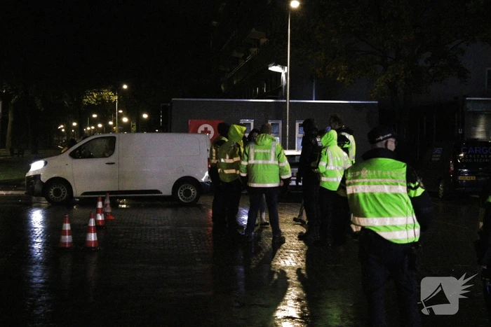 Politie en Douane houden verkeerscontrole