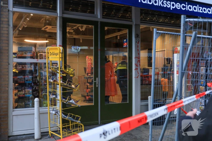 Omstanders springen bovenop verdachte van overval