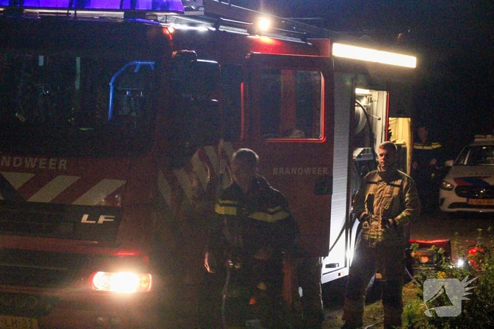 Personenauto volledig uitgebrand
