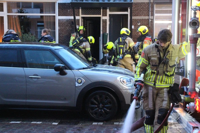 Brandweer ingezet voor woningbrand