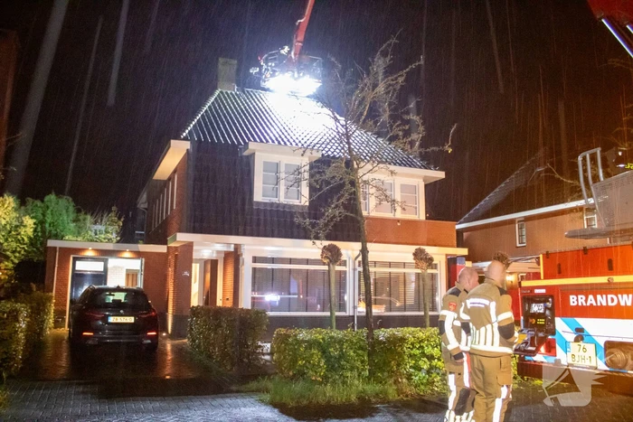 Brandweer ingezet voor brand in schoorsteen
