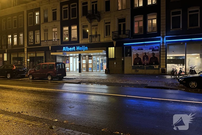 Winkeldief steekt beveiliger tijdens vluchtpoging