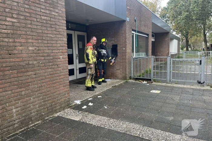 Kranten in brievenbus in brand