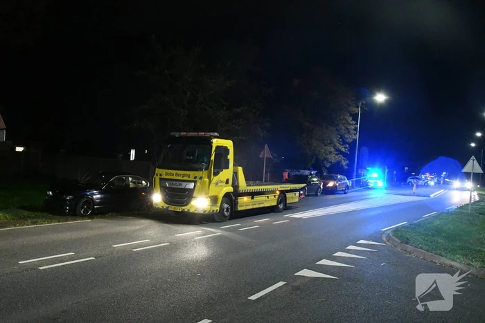 Schade bij aanrijding tussen drie auto's