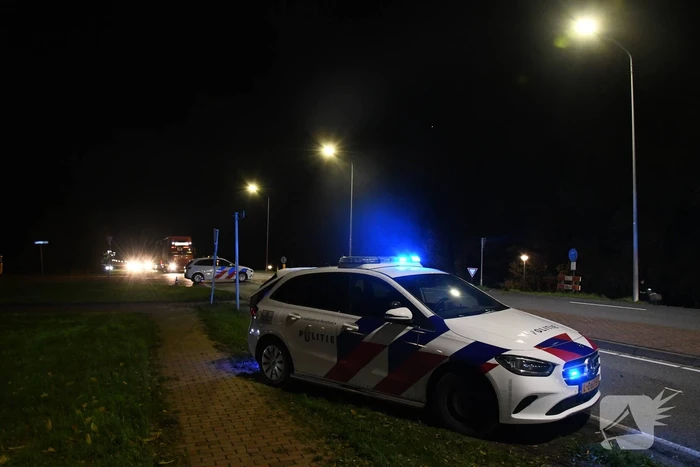 Schade bij aanrijding tussen drie auto's