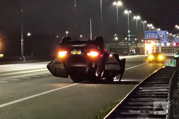 Dodelijk ongeval met meerdere voertuigen, twee aanhoudingen voor rijden onder invloed