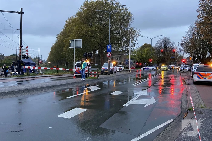 Fietser overleden na aanrijding met trein