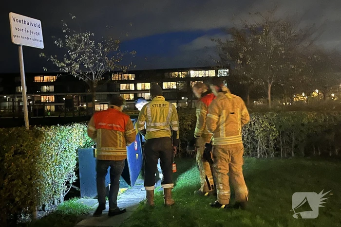 Brandweer doet onderzoek naar gaslucht