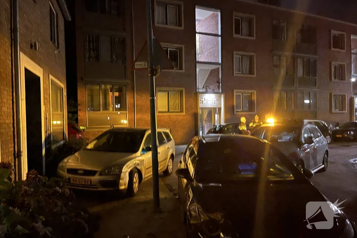 Politie ramt voertuig om achtervolging te stoppen