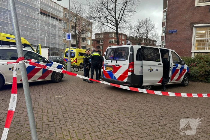 Jongen raakt gewond na steekpartij