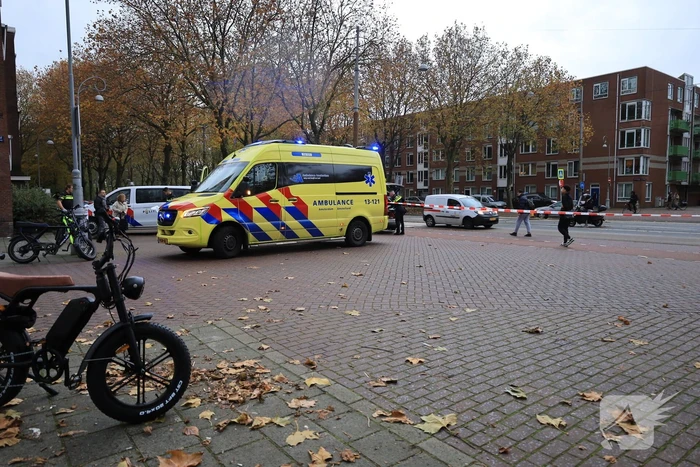 Jongen raakt gewond na steekpartij