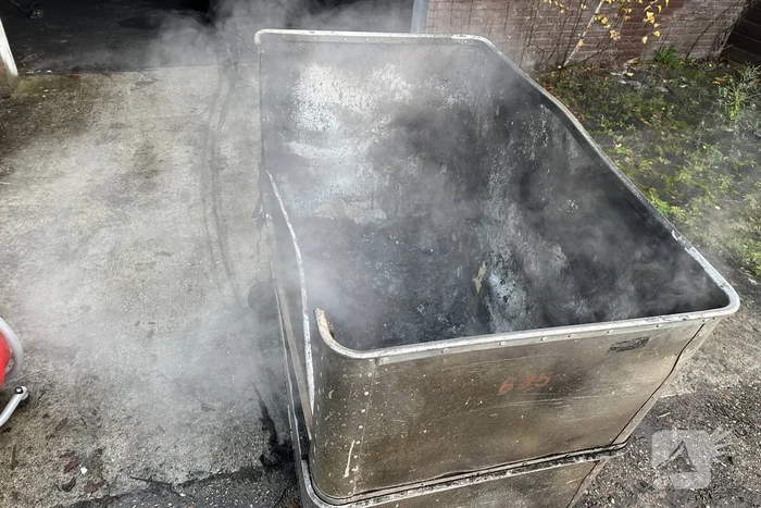 Rookontwikkeling bij brand in oude textielfabriek