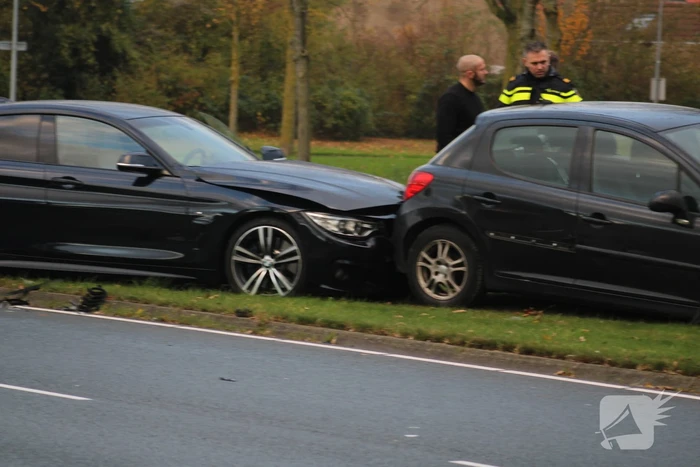 Veel schade bij kop-staartbotsing