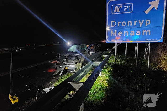 Gewonden na frontale botsing tussen auto's