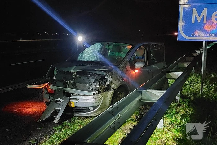 Gewonden na frontale botsing tussen auto's