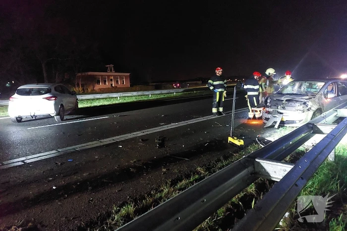 Gewonden na frontale botsing tussen auto's