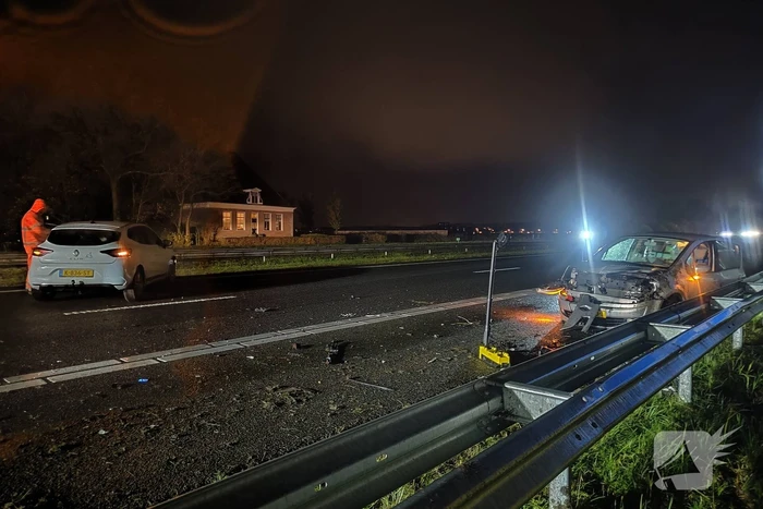 Gewonden na frontale botsing tussen auto's
