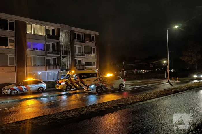 Eenwieler gewond bij botsing met auto