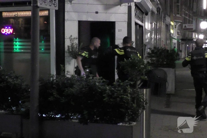 Zwaargewonde na schietpartij in café
