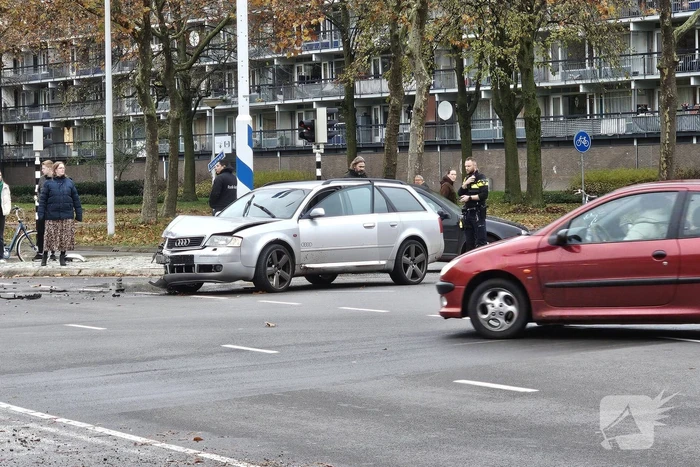 Forse schade bij frontale aanrijding