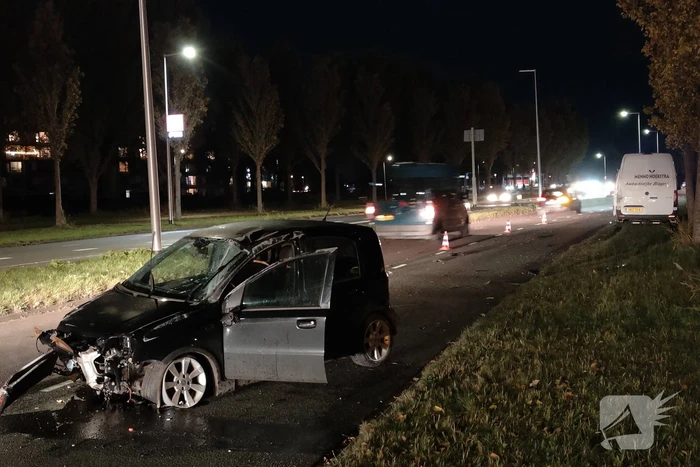 Veel schade bij frontale aanrijding