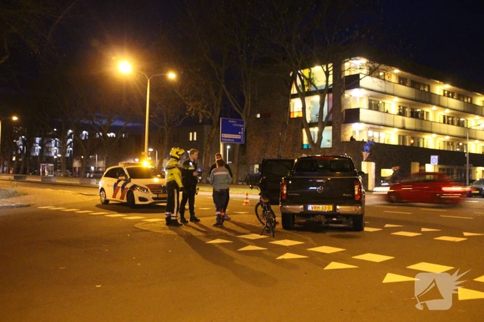 Fietser gewond bij botsing met pick-up