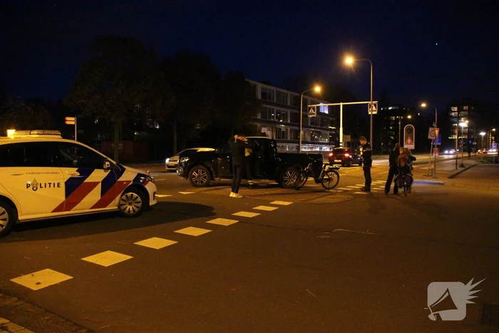 Fietser gewond bij botsing met pick-up
