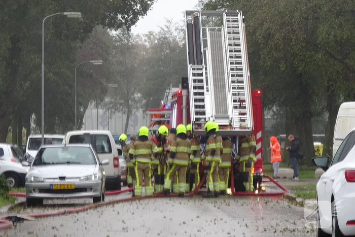 Loods in as na grote brand