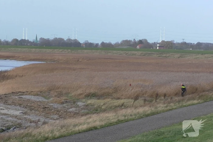 Bijna 1000 kilo cocaïne aangetroffen na verdachte situatie op Westerschelde