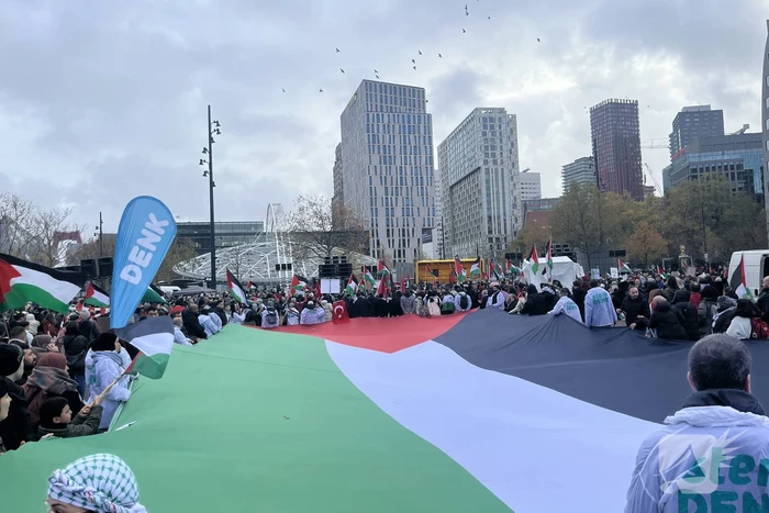 Grote opkomst pro Palestina demonstratie