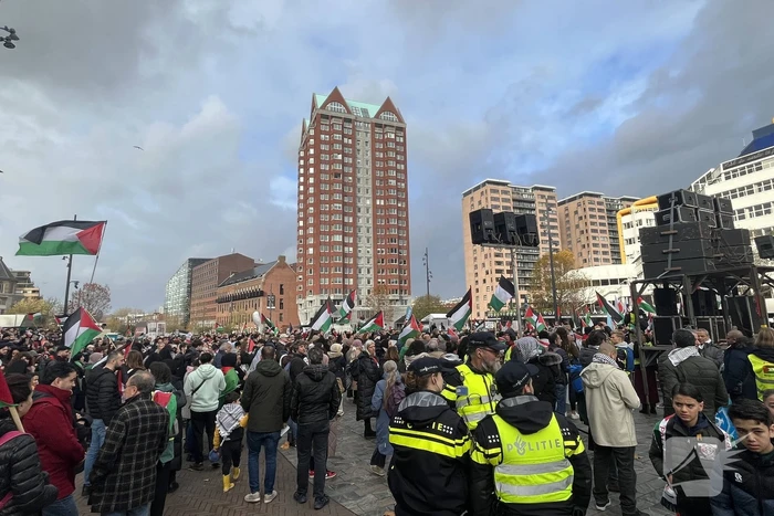 Grote opkomst pro Palestina demonstratie