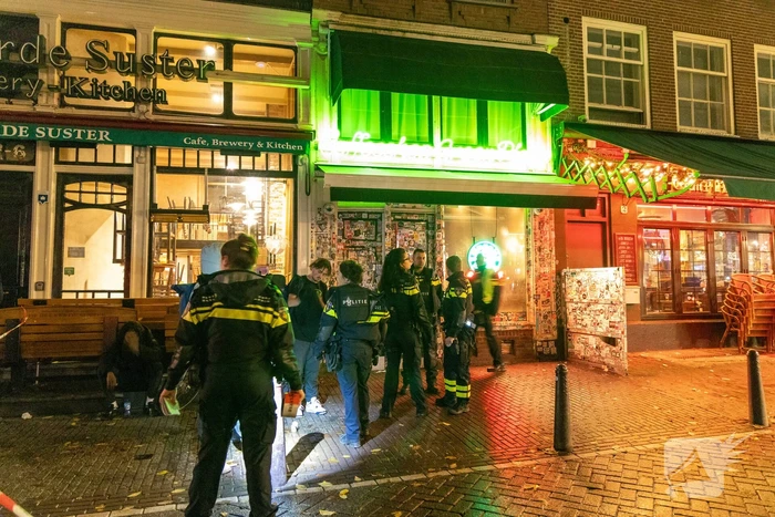 Dode bij schietpartij in coffeeshop