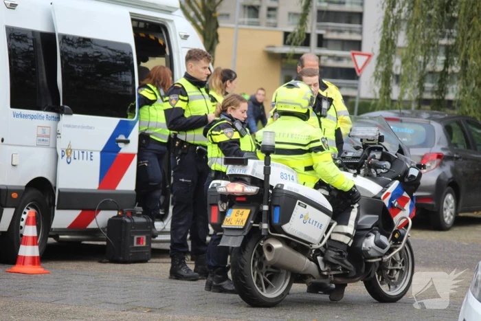 Politie houdt grote verkeerscontrole