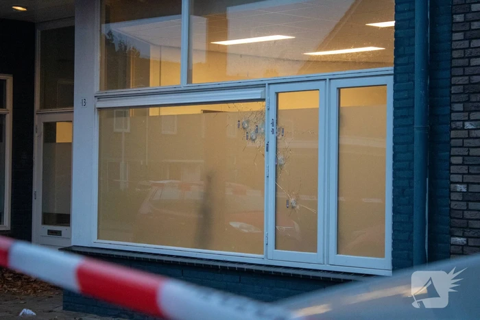 Kogelgaten aangetroffen in bedrijfspand