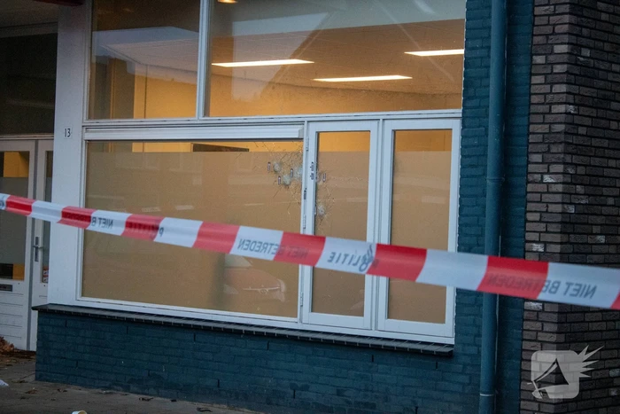 Kogelgaten aangetroffen in bedrijfspand
