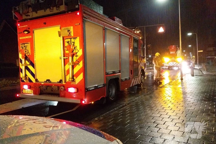 Zwembad ontruimd vanwege brand