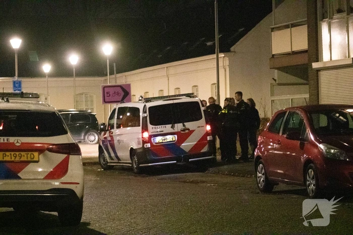 Persoon aangehouden na bedreiging