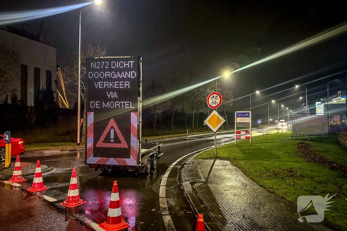 Weg afgesloten na overstroming door hevige regenval