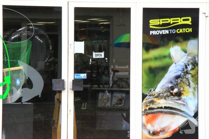 Onderzoek naar vreemde lucht in winkel