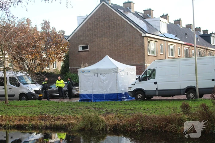 Levenloos lichaam aangetroffen in water