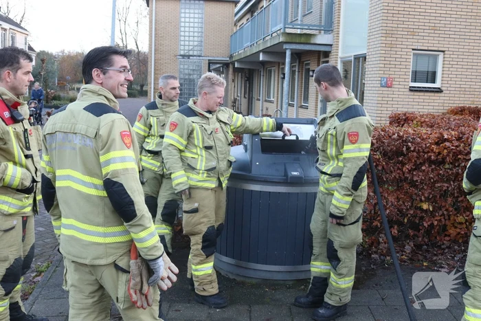 Ondergrondse container in brand gevlogen