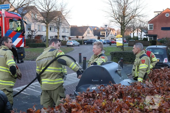 Ondergrondse container in brand gevlogen