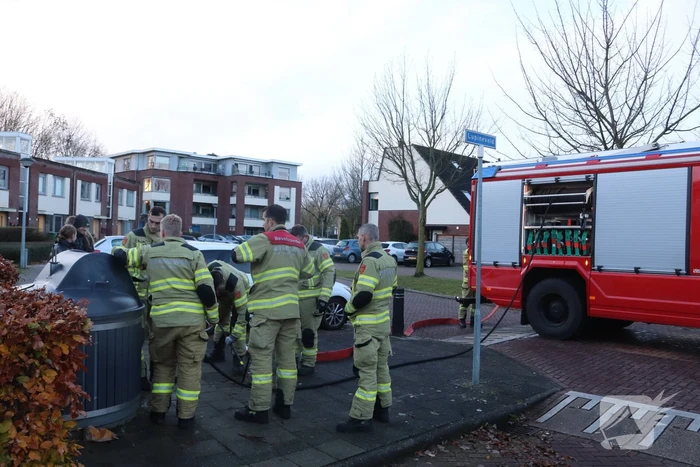 Ondergrondse container in brand gevlogen