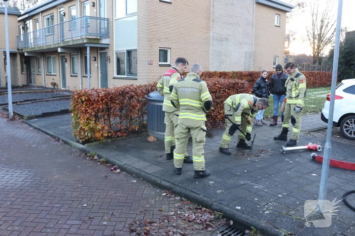 Ondergrondse container in brand gevlogen