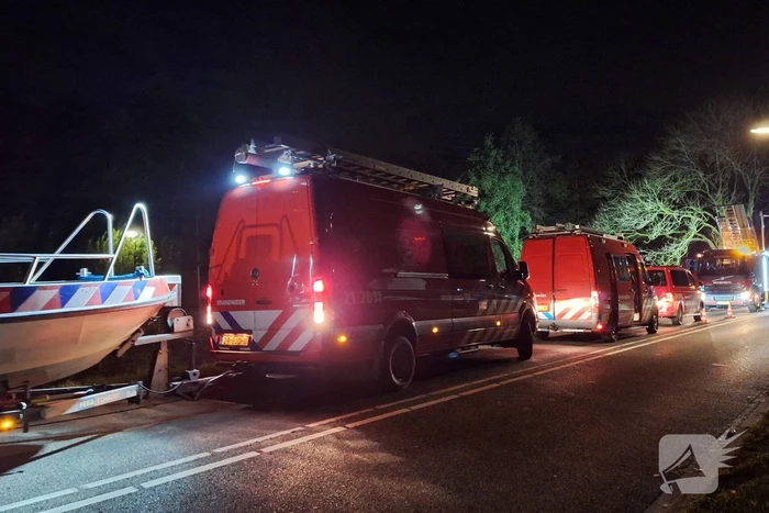 Zoekactie na aantreffen fietsverlichting in sloot
