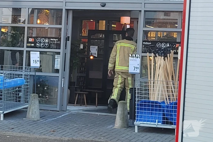 Rookontwikkeling in bouwmarkt