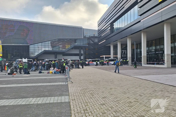 Waarschuwingsschot gelost bij demonstratie