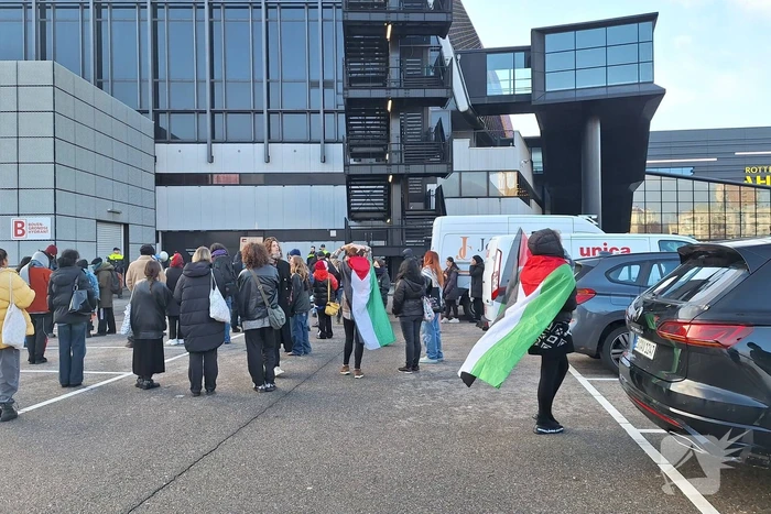 Waarschuwingsschot gelost bij demonstratie