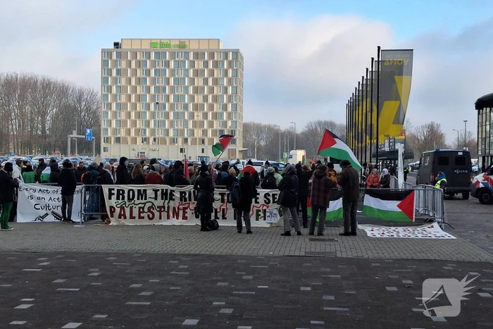 Waarschuwingsschot gelost bij demonstratie