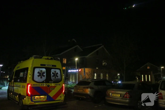 Traumateam assisteert bij medische noodsituatie